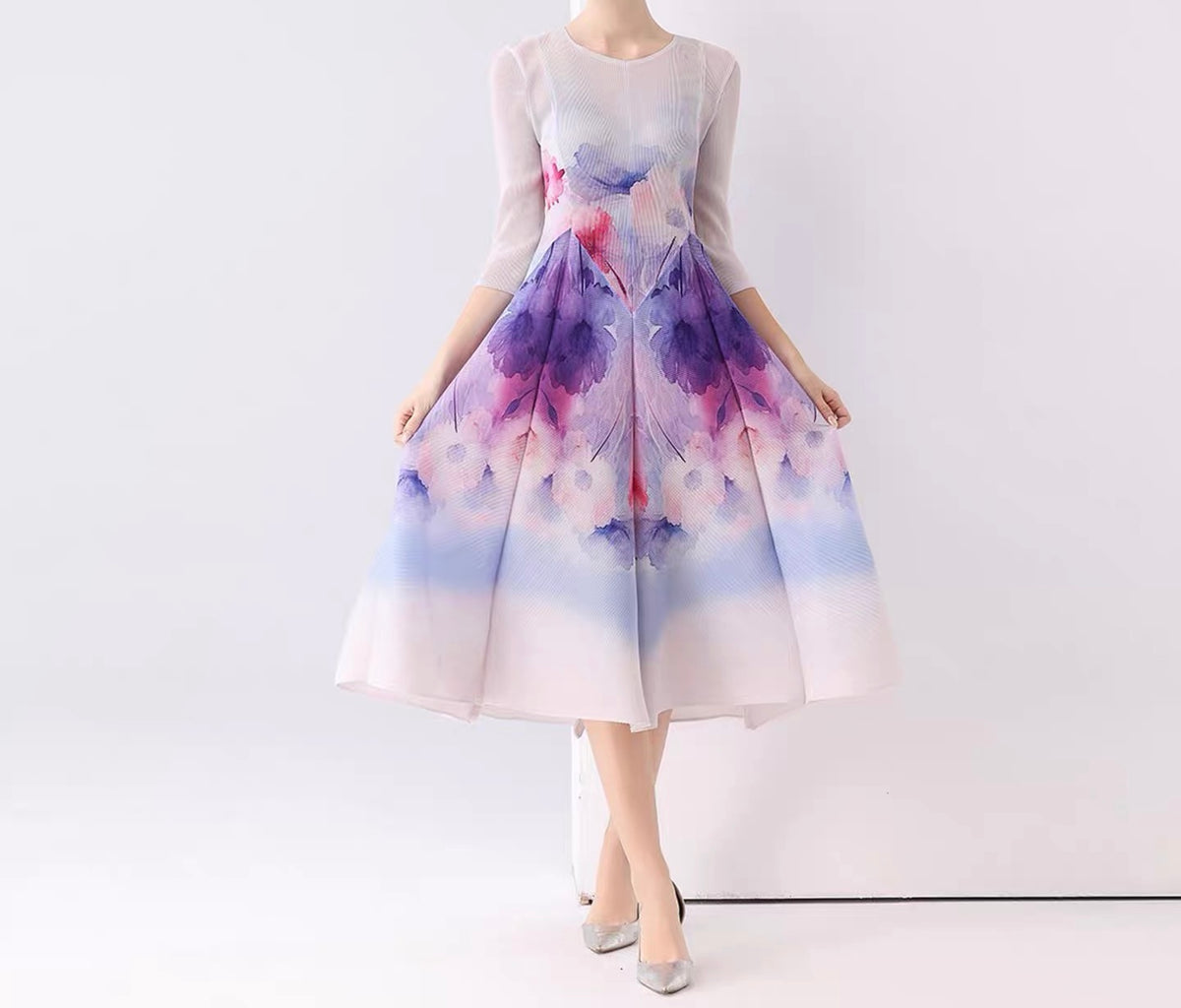 Lux Bouncy Midi Dress