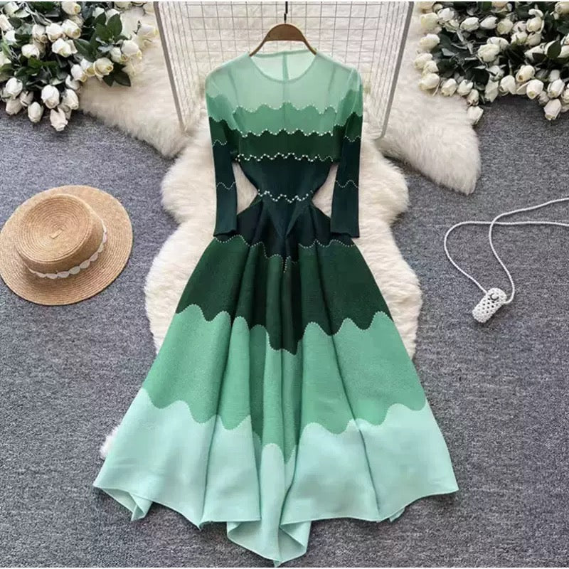 Lux Wave bouncy  Dress