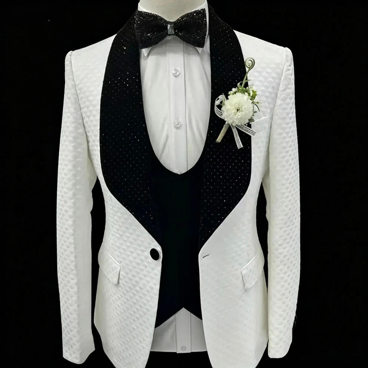 The Regent Quilted 3-Piece Tuxedo