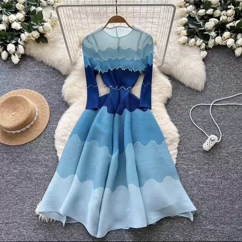 Lux Wave bouncy  Dress