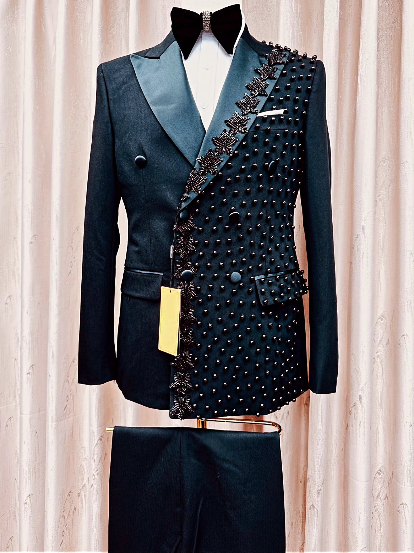 The Majestic Black 2-Piece Suit